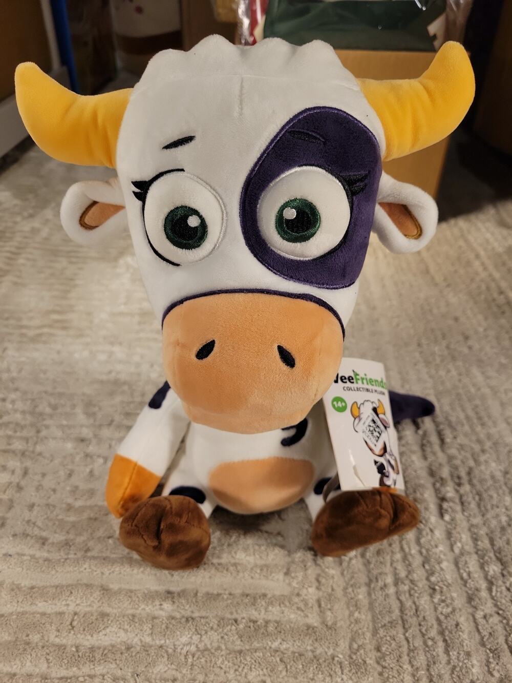Vee Friends Veefriends Common Sense Cow Plush 11" Gary Vee New With Tags Toy